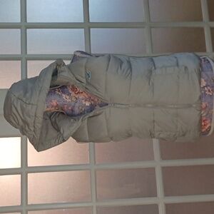 Hollister puffer vest